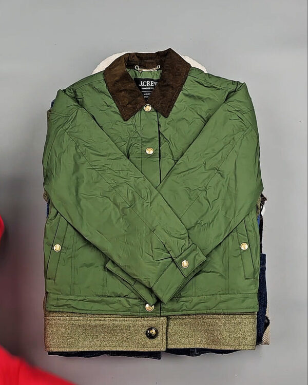 Фотография  546 - Ветровки женские CAN 104#12,7 кг, ЛОТ СТ-9405 оптом в Пскове и Псковской области