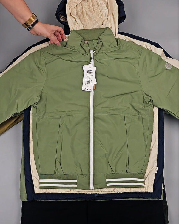 Фотография  652 - Ветровки BLEND HE + 075#10,3 кг, ЛОТ СТ-9570 оптом в Пскове и Псковской области