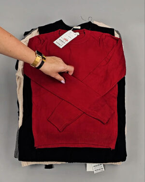 Фотография  563 - Джемпера Корея 085#7 кг, ЛОТ СТ-9415 оптом в Пскове и Псковской области