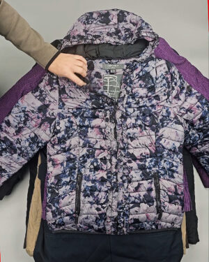 Фотография  106 - Куртки#25 кг, ЛОТ № СХ-0169 оптом в Пскове и Псковской области