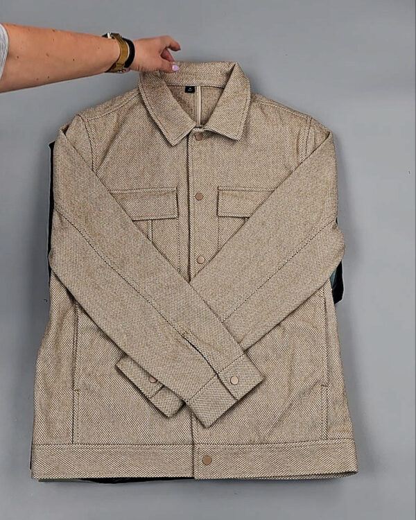 Фотография  622 - Ветровки женские CAN 104#12 кг оптом в Пскове и Псковской области