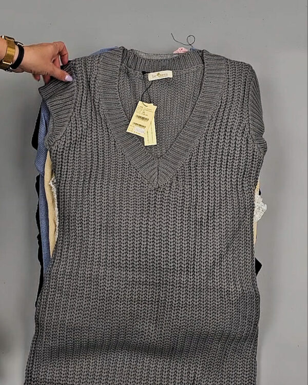 Фотография  419 - Джемпера Корея 085#7 кг, ЛОТ СТ-9415 оптом в Пскове и Псковской области