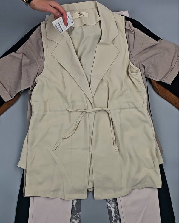 Фотография  523 - Комплекты жен Корея 085#5 кг оптом в Пскове и Псковской области