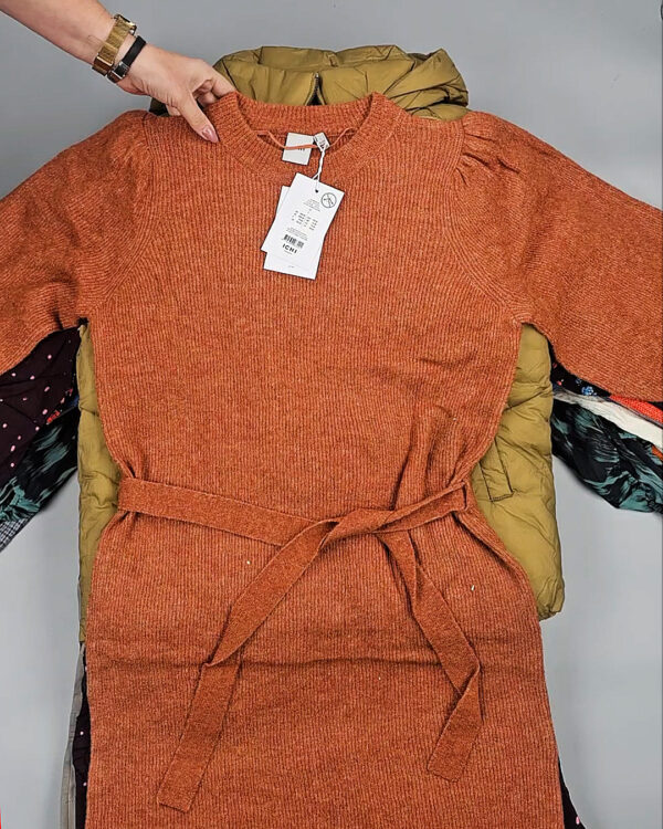 Фотография  996 - ICHI Winter mix 104#15 кг, ЛОТ СТ-9592 оптом в Пскове и Псковской области