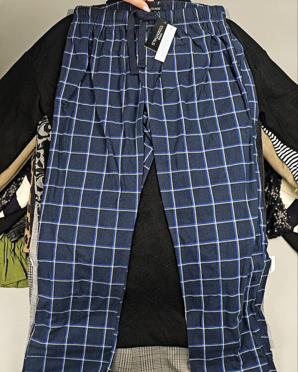 Фотография  814 - Scotland Winter БМ#60 кг, ЛОТ № СХ-0159 оптом в Пскове и Псковской области