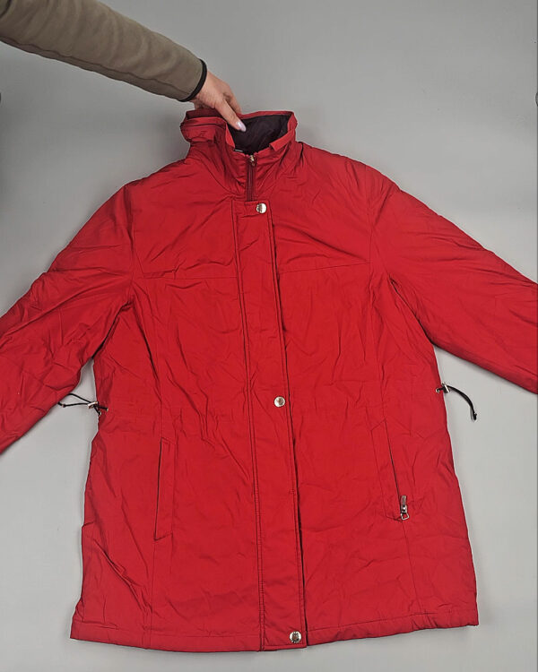 Фотография  251 - Куртки#25 кг, ЛОТ № СХ-0170 оптом в Пскове и Псковской области