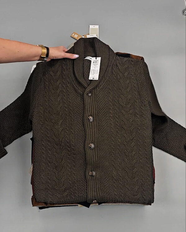 Фотография  504 - JACK JONES Men Winter mix 075#20 кг, ЛОТ № СТ-9445 оптом в Пскове и Псковской области