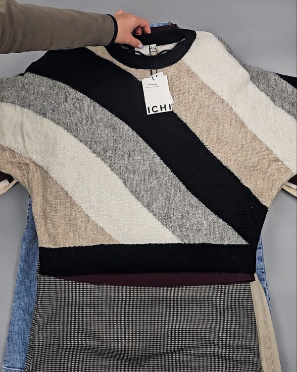 Фотография  379 - ДАНИЯ (СЫРЬЕ) 095#50 кг, ЛОТ № СТ-9518 оптом в Пскове и Псковской области