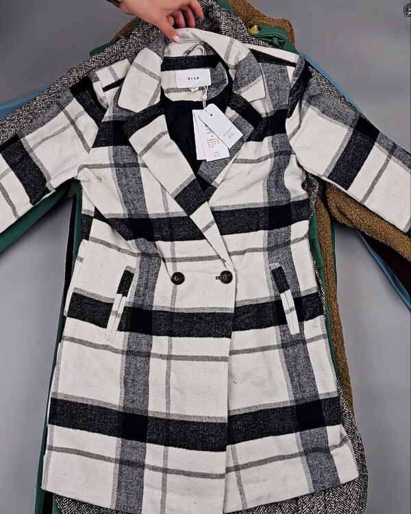 Фотография  327 - Пальто Bestseller 045#10 кг оптом в Пскове и Псковской области