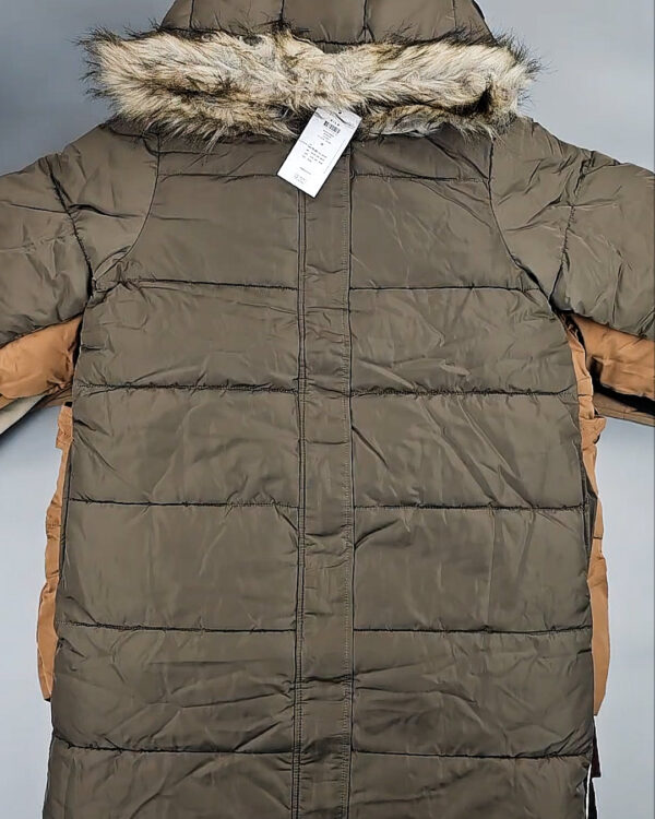 Фотография  516 - Верхняя одежда VILA 104#10 кг, ЛОТ СТ-9715 оптом в Пскове и Псковской области