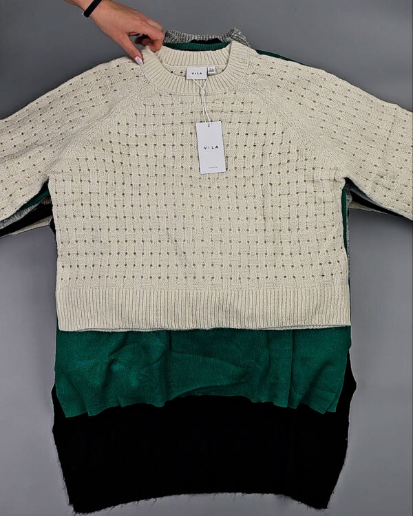 Фотография  168 - Джемпера VILA W 104#7 кг, ЛОТ СТ-9995 оптом в Пскове и Псковской области