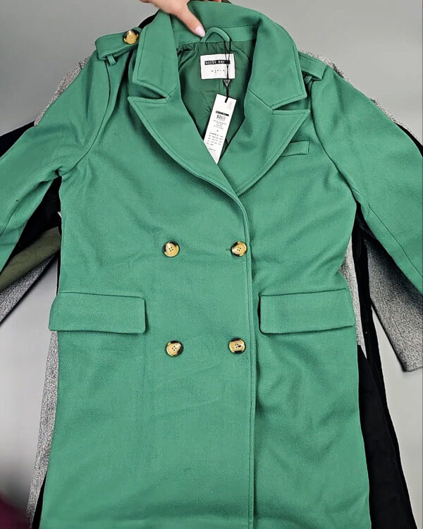 Фотография  744 - Пальто Bestseller 104#15,2 кг, ЛОТ СТ-9842 оптом в Пскове и Псковской области