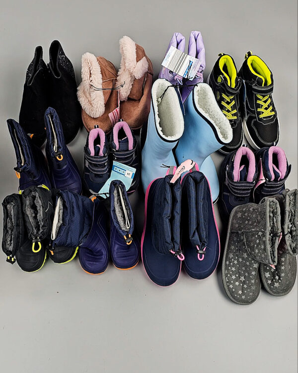 Фотография  403 - Обувь СТОК дети зима 065#6,4 кг, ЛОТ СТ-9662 оптом в Пскове и Псковской области