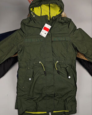 Фотография  677 - Ветровки СТОК дети 065#5 кг, ЛОТ СТ-9726 оптом в Пскове и Псковской области