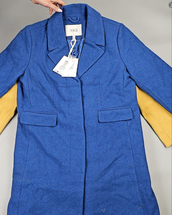 Фотография  948 - Пальто Bestseller 045#10 кг, ЛОТ СТ-9847 оптом в Пскове и Псковской области