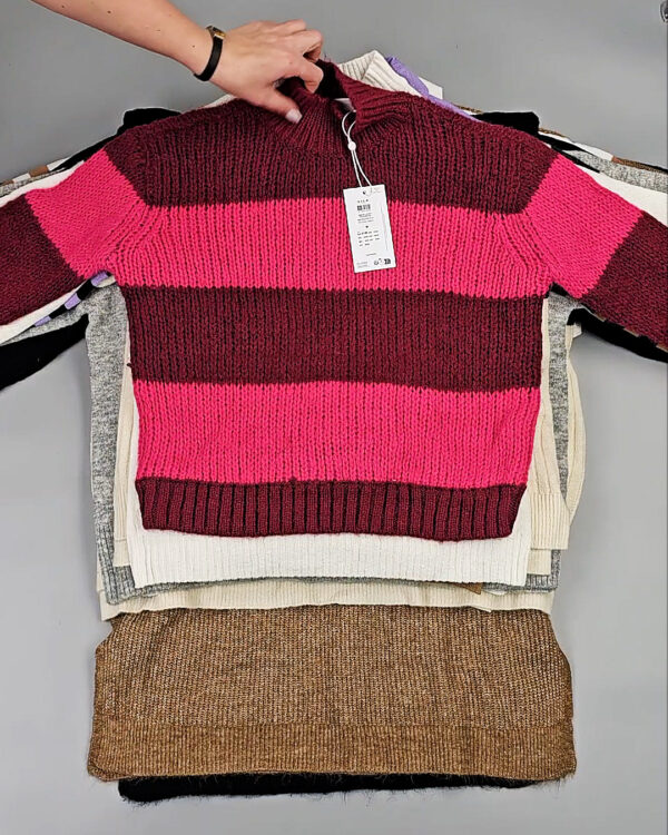 Фотография  893 - Джемпера VILA W 104#7 кг, ЛОТ СТ-9993 оптом в Пскове и Псковской области