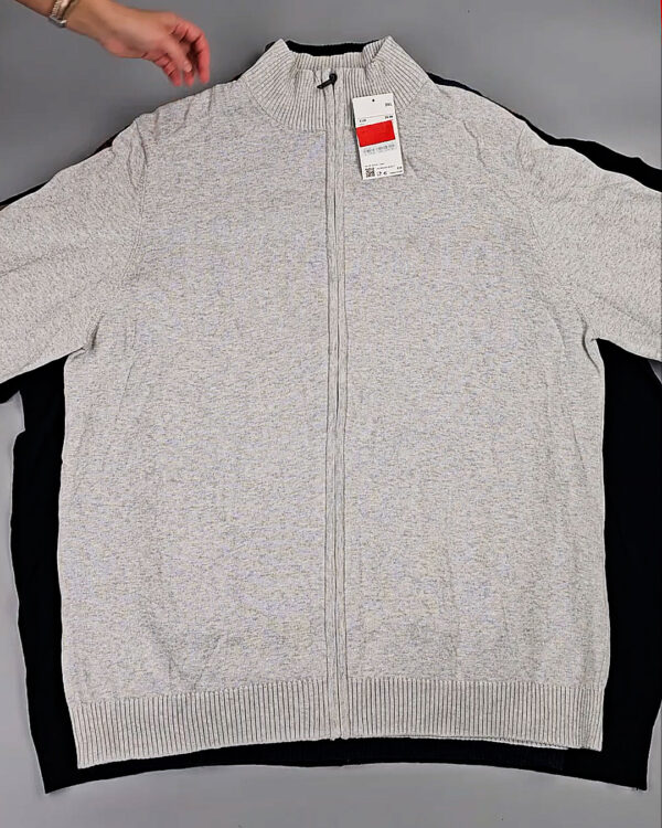 Фотография  703 - Джемпера мужские C&A 025#7,6 кг, ЛОТ СТ-10006 оптом в Пскове и Псковской области