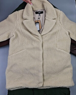 Фотография  856 - Куртки BESTSELLER зима 045#10 кг, ЛОТ СТ-9827 оптом в Пскове и Псковской области