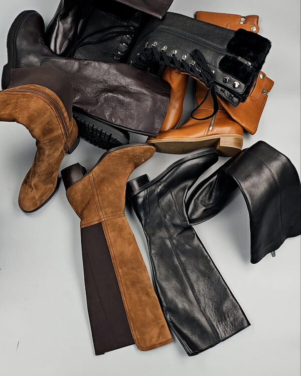Фотография  816 - Сапоги Италия #7 шт, ЛОТ СТ-9679 оптом в Пскове и Псковской области