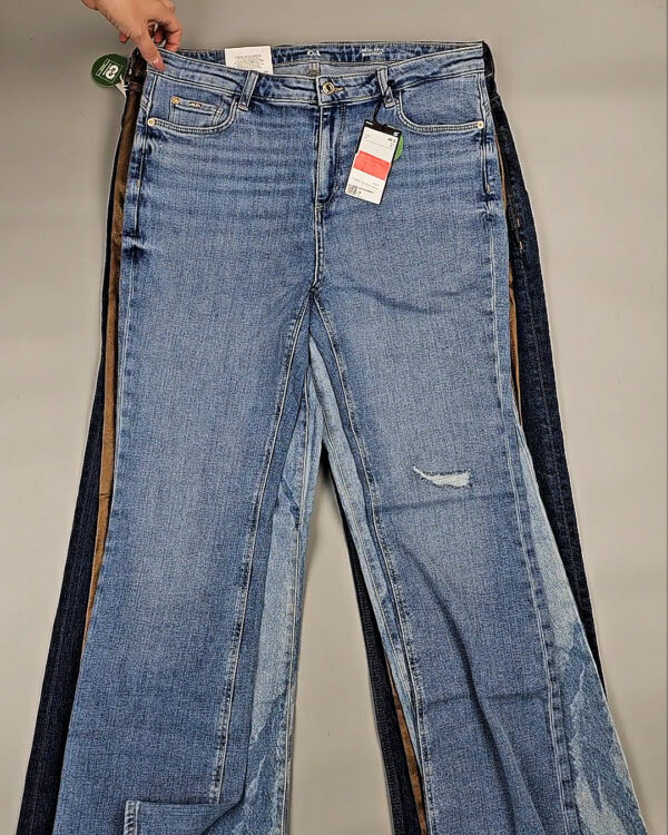 Фотография  531 - Джинсы C&A ж/м#10 кг, ЛОТ СТ-9745 оптом в Пскове и Псковской области