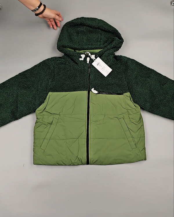 Фотография  535 - Верхняя одежда VILA 104#10 кг, ЛОТ СТ-9714 оптом в Пскове и Псковской области