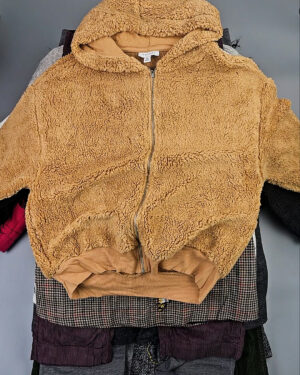 Купить Женский микс зима (Winter mix)#20 кг, ЛОТ СХ-0205 оптом в Пскове и Псковской области