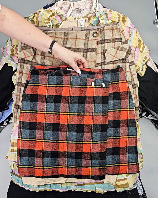 Фотография  520 - Cream Шотландия mix БМ#70 кг, ЛОТ СХ-0202 оптом в Пскове и Псковской области