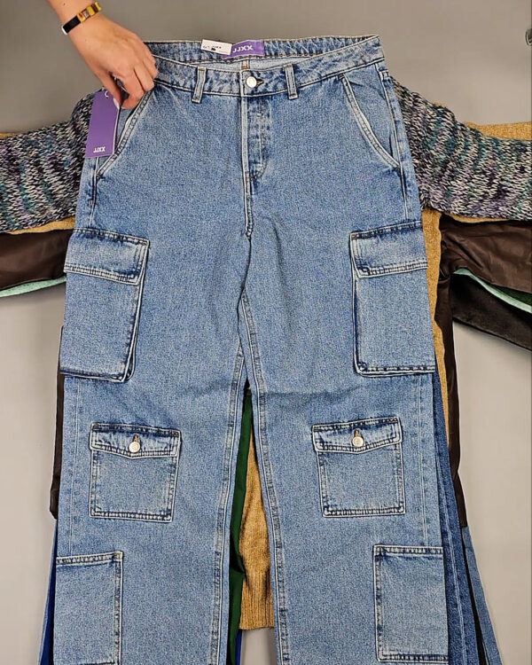 Фотография  218 - JACK JONES Women Winter mix 075 #15 кг, ЛОТ СТ-9959 оптом в Пскове и Псковской области