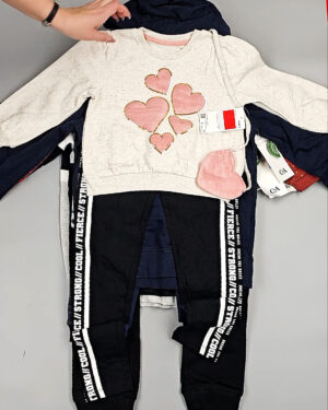 Фотография  993 - C&A Kids Winter 1023#7 кг, ЛОТ СТ-9692 оптом в Пскове и Псковской области