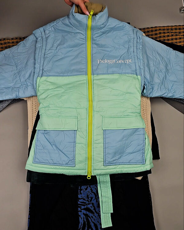 Фотография  316 - DK, Bestseller + Winter mix#15 кг, ЛОТ СТ-9955 оптом в Пскове и Псковской области